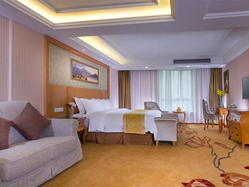 Vienna Hotel Guangzhou Baiyun Dongping Middle Road Exterior foto